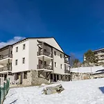 Odalys Mille Soleils Hotel apartamentowy Font-Romeu-Odeillo-Via